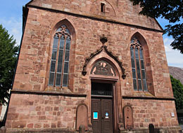 Die Außen-Ansicht der St. Jakobskirche Gernsbach