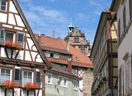 Ansicht Hauptstraße mit Blick auf Altes Rataus