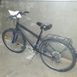 Kinder- und Jugendfahrrad in schwarz