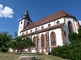 Die Liebfrauenkirche St. Marien von außen